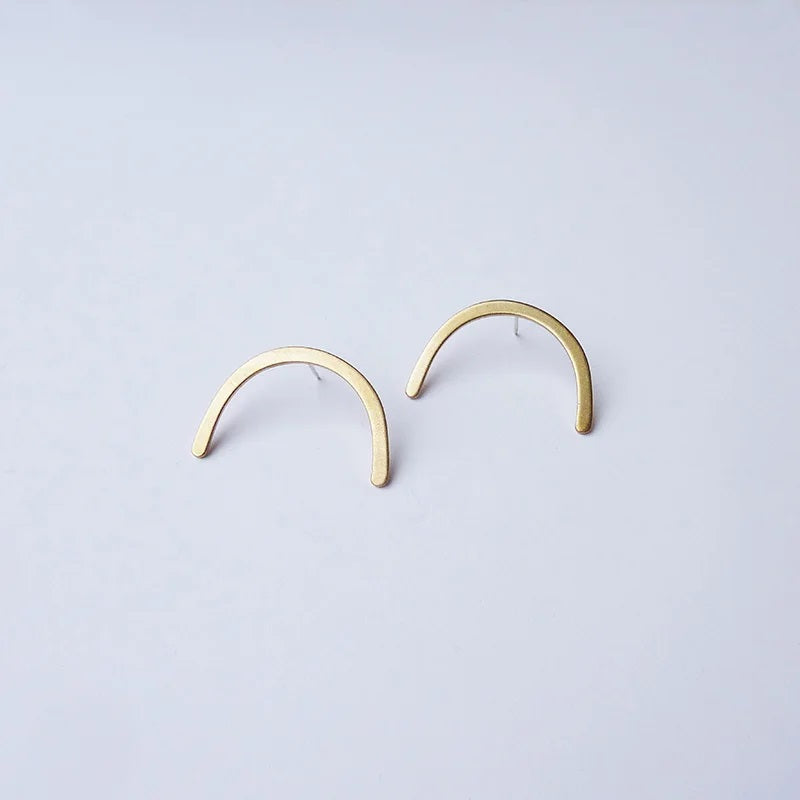 Custom Made Curve Earrings
