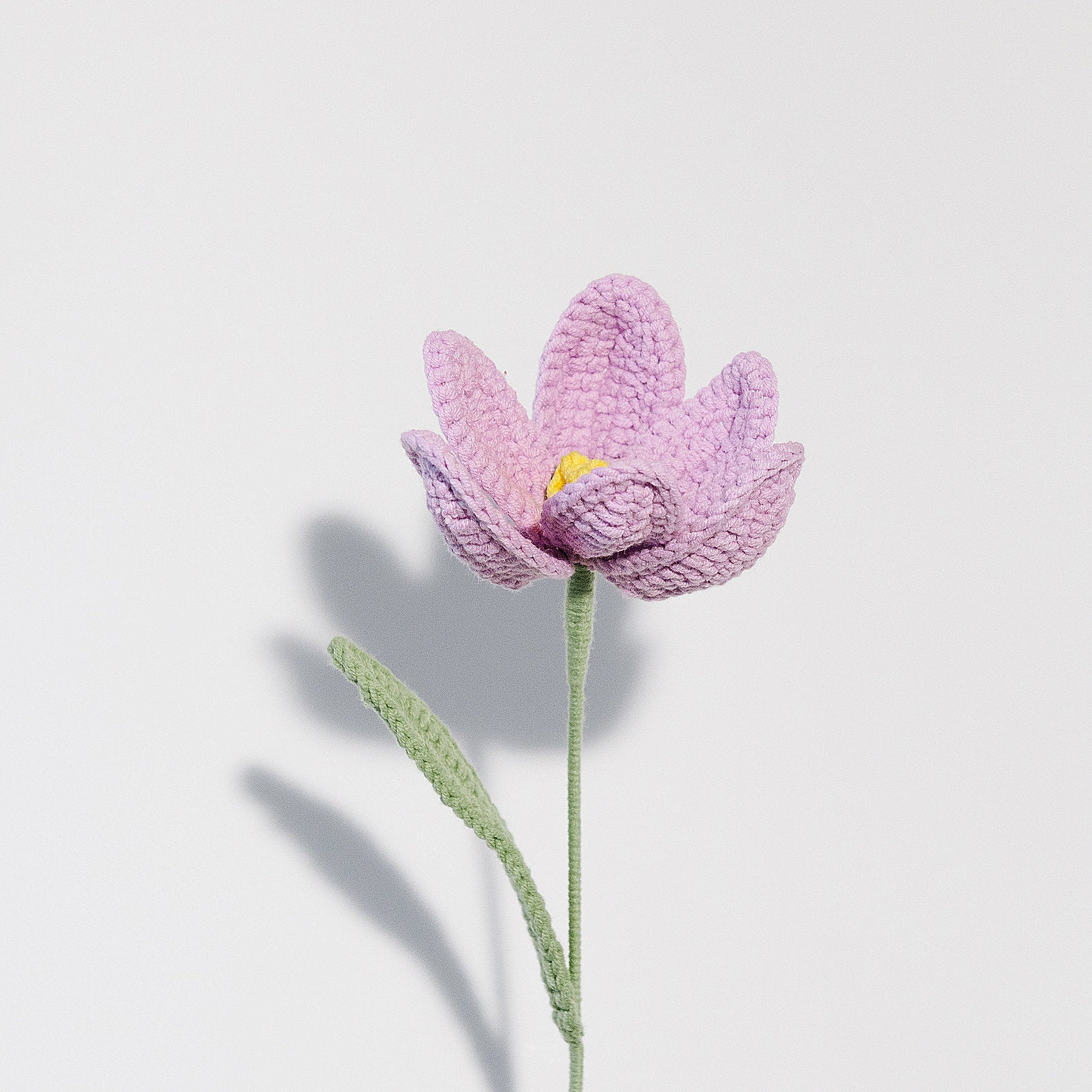 Tulip Light Purple Crochet Flower
