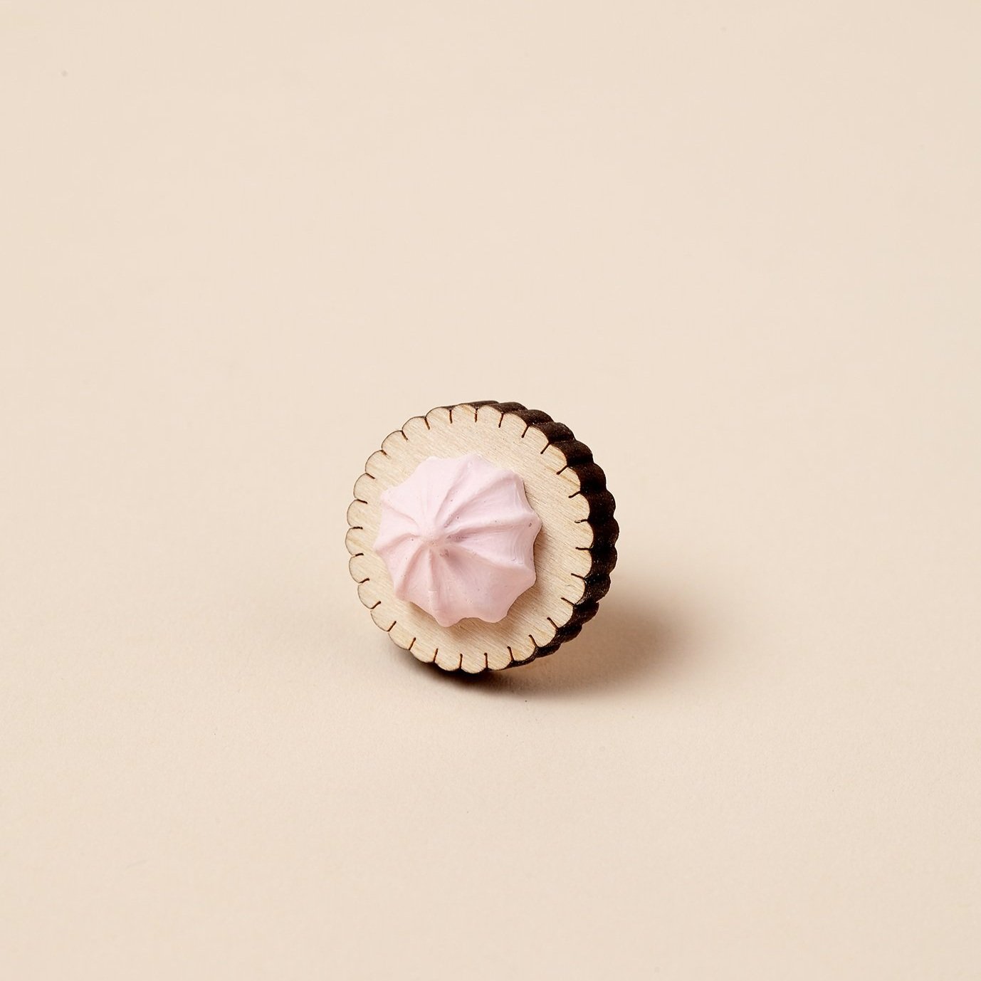 Dunked UK Pink Iced Gem Pin