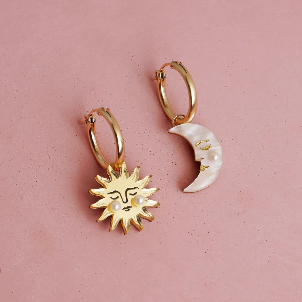 Wolf and Moon Sun and Moon Hoops